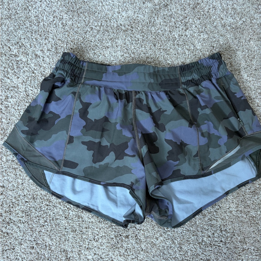 Lulu low rise hotty hot short Camouflage Athletic Shorts